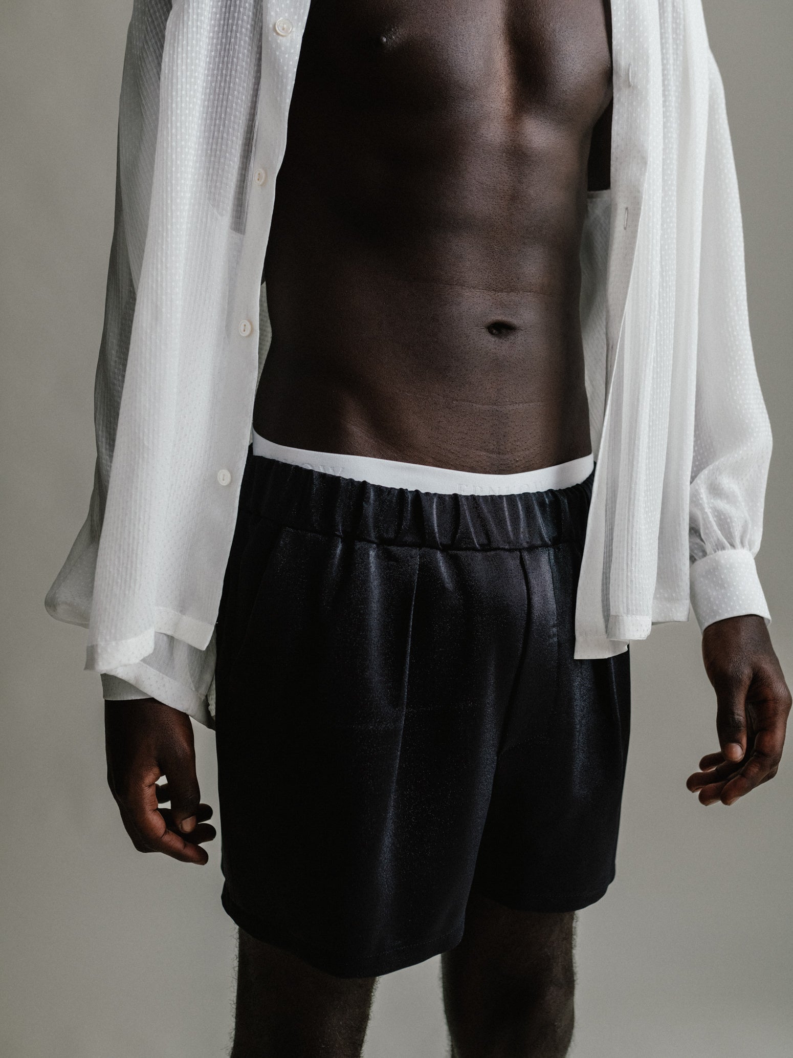 Sparkly Fabrics for Men’s Fashion