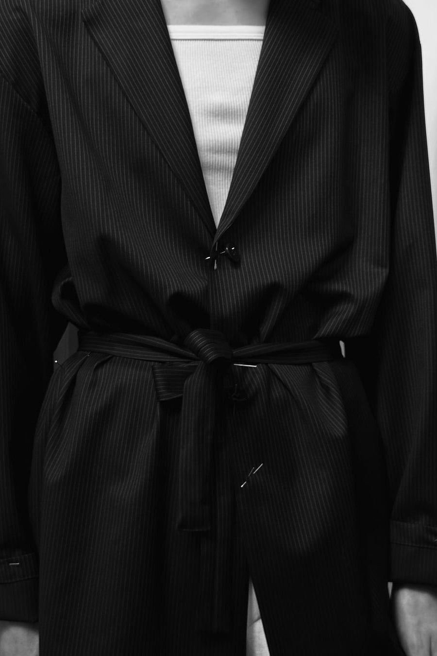 How to Dress Up a Tank Top in Winter