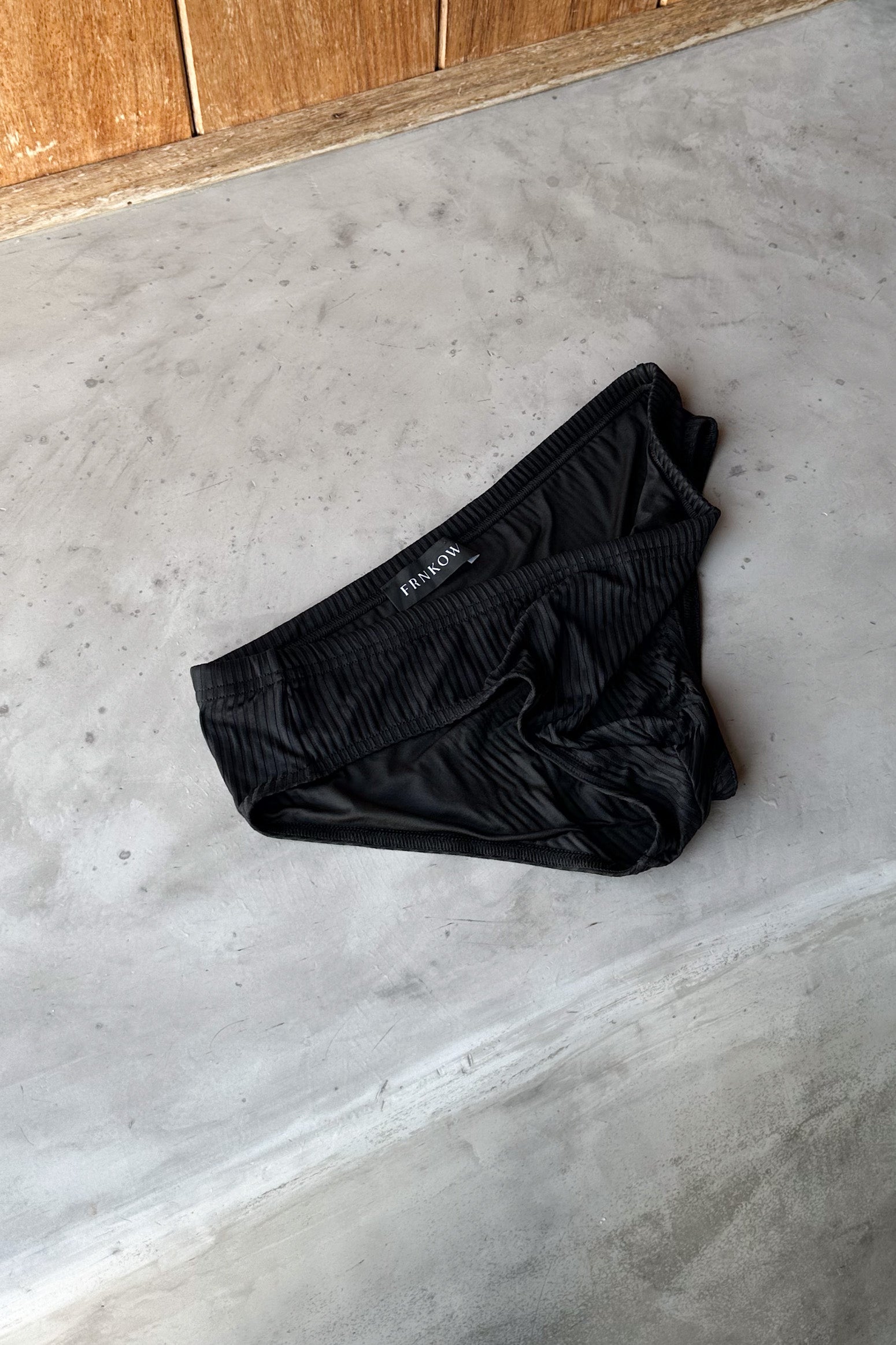 Swim Briefs I Ribbed | Black