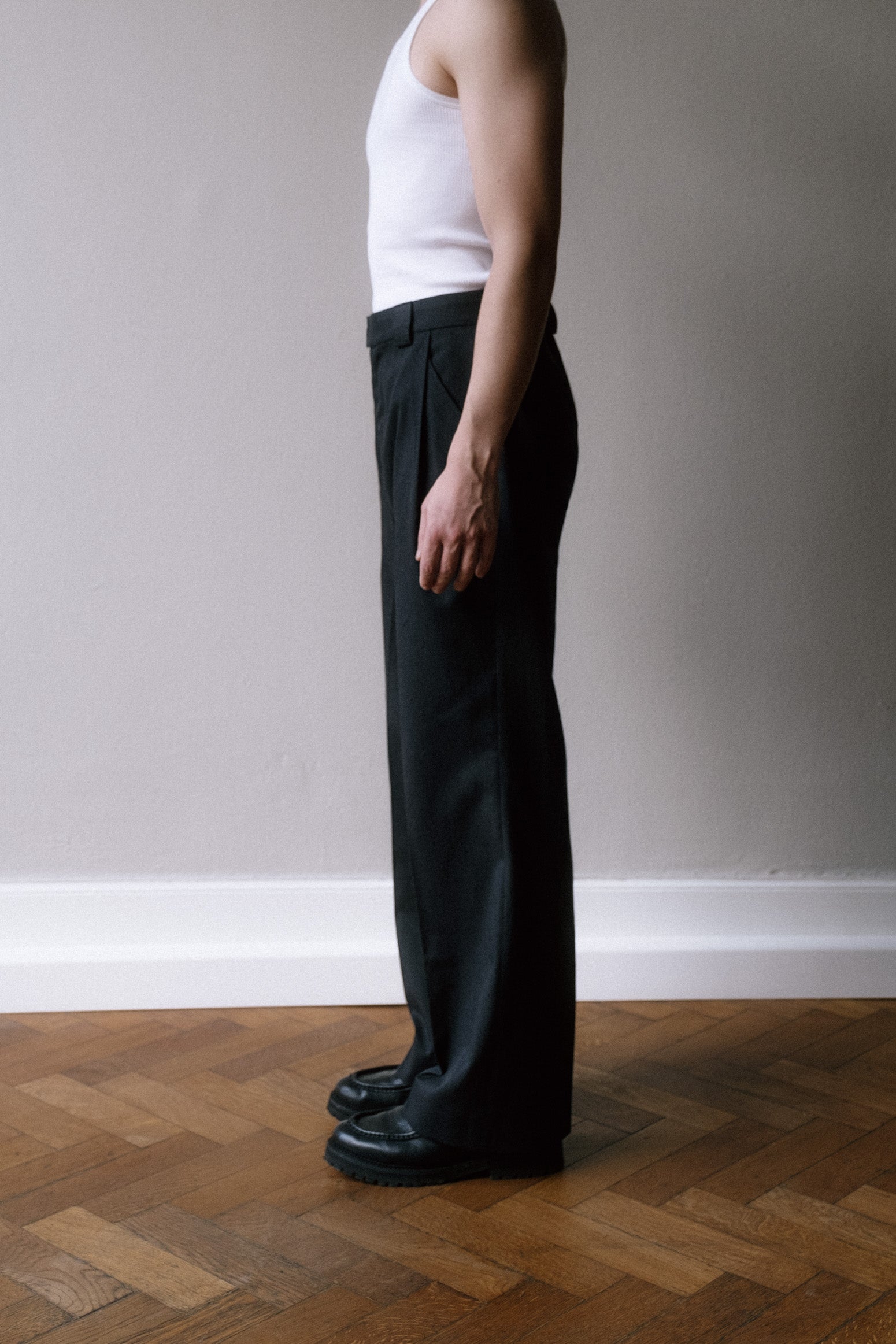 Wool Trousers with Pleats | Anthracite