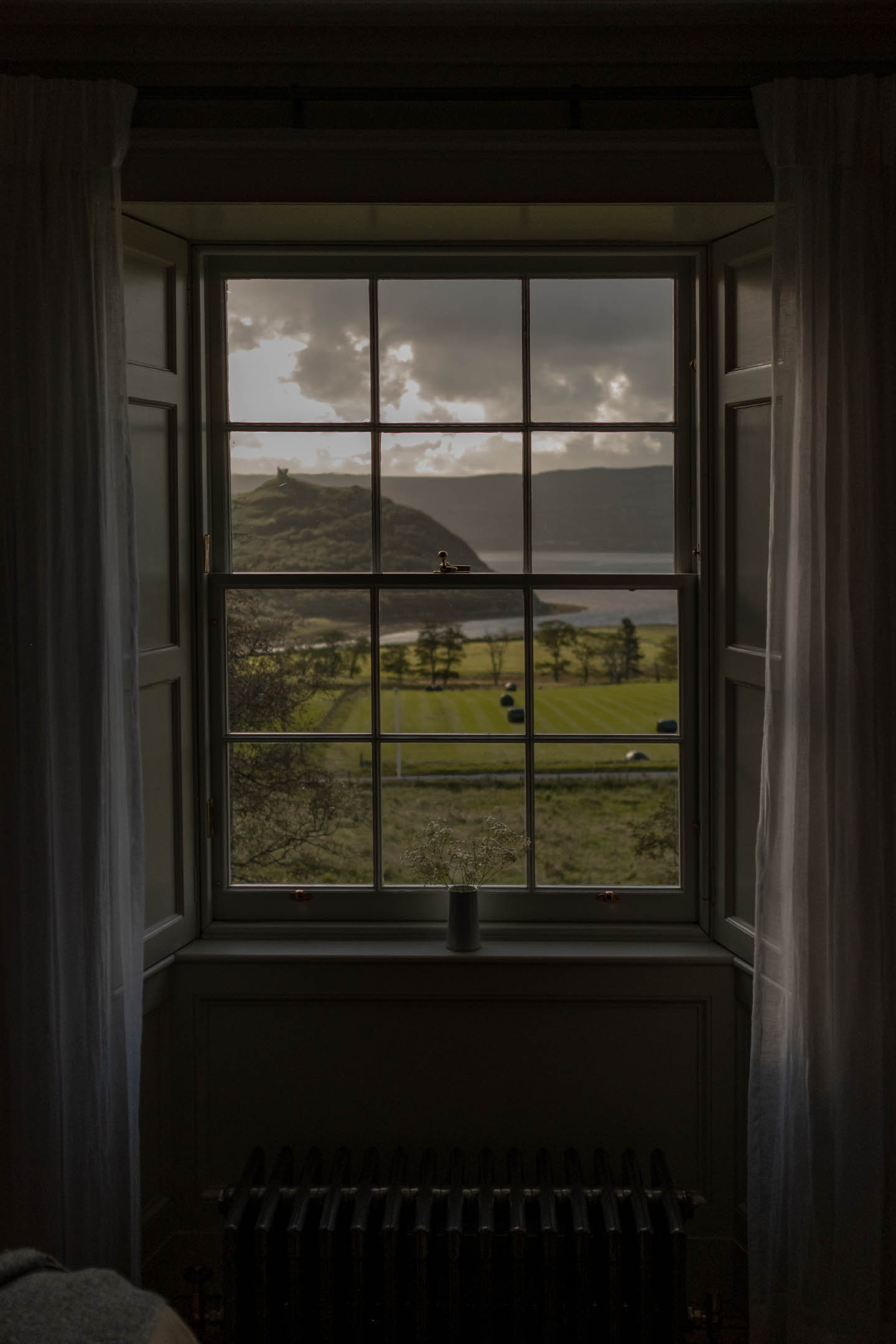 frnkow-journal-Lundies-House-Scotland-Highlands-Boutique-hotel